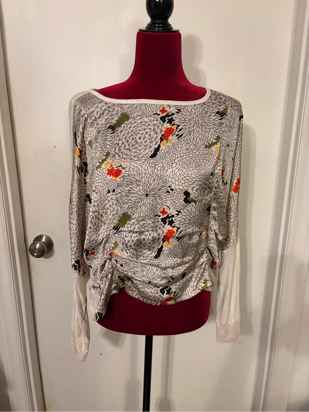 Ivory Floral Ruched Long-Sleeve Blouse
